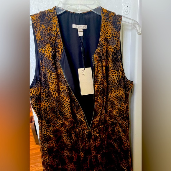 Burberry Brit leopard print silk front zip designer dress NWT - Picture 3 of 12